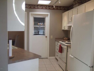 14040 N Palm Ridge Dr W, Sun City, AZ 85351 - photo 3