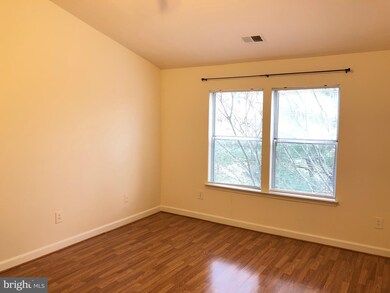 13611 Sir Thomas Way, Silver Spring, MD 20904 - photo 3