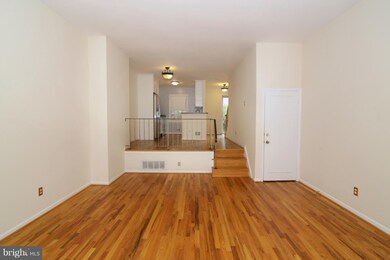 5927 Kingsford Rd unit 371, Springfield, VA 22152 - photo 6