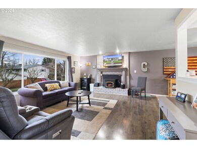 2325 SW Dunbar Place, Troutdale, OR 97060 - photo 6