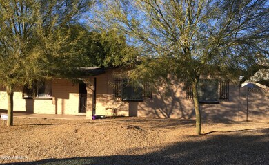 3722 W Caron St, Phoenix, AZ 85051 - photo 2