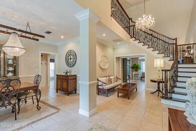 6 Foyer-2