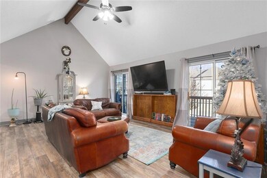 1209 NW Village Dr unit D, Blue Springs, MO 64015 - photo 2