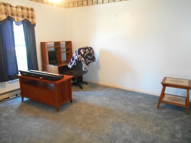 49 Saint Botolph St, Haverhill, MA 01832 - photo 7