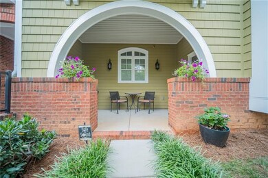 Enjoy your front covered porch!