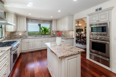 6541 Vispera Place, Carlsbad, CA 92009 - photo 6