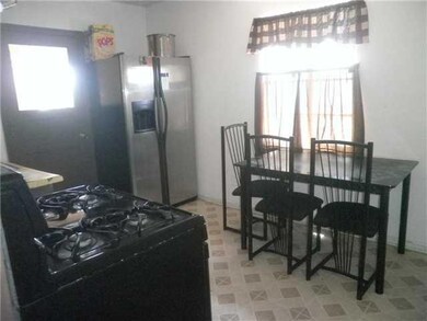 7726 Hacienda Ave, El Paso, TX 79915 - photo 6