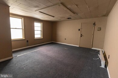 212 W Market St unit E, Pottsville, PA 17901 - photo 3