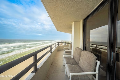 Oceanfront Balcony 2