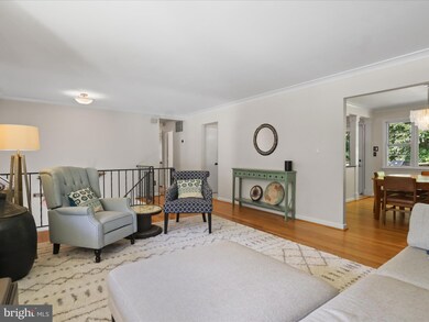 6206 Erman Ct, Burke, VA 22015 - photo 5