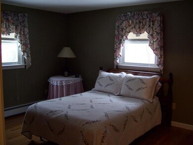 89 Perry Rd, North Falmouth, MA 02556 - photo 6