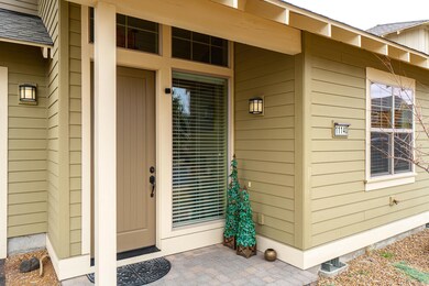 11140 Desert Sky Loop, Redmond, OR 97756 - photo 4