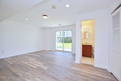 basement with full bath