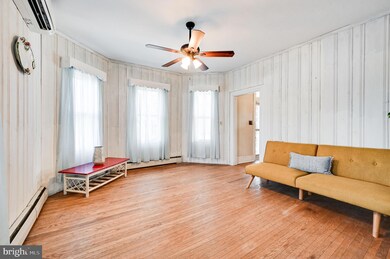 230 E Market St, Laurel, DE 19956 - photo 6