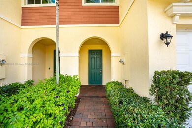 4652 Horseshoe Cir, Davie, FL 33328 - photo 5