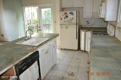 6706 Old Harford Rd, Parkville, MD 21234 - photo 6