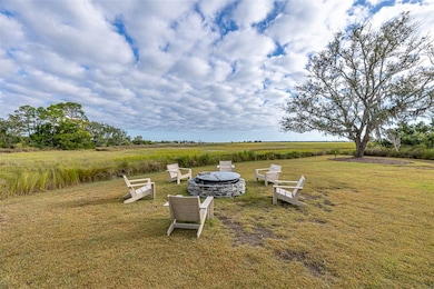 295 Mcintosh Ave, Saint Simons Island, GA 31522 - photo 4
