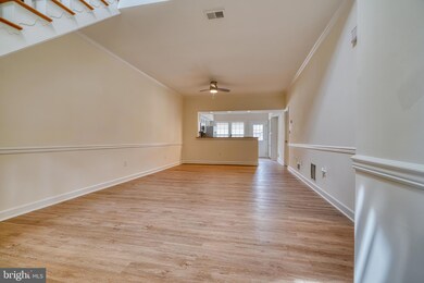 102 Charleston Ln, Frederick, MD 21702 - photo 4