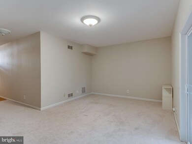 5127 Beauregard St, Alexandria, VA 22312 - photo 7