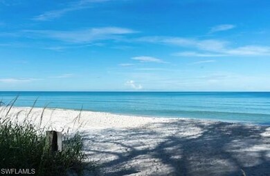 7818 Great Heron Way unit 303, Naples, FL 34104 - photo 2