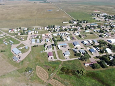 1 Skinner St, Akaska, SD 57472 - photo 5