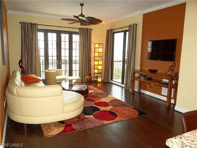 Custom Paint, silk draperiesCustom painted walls, silk draperies