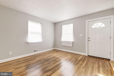 4312 G St SE, Washington, DC 20019 - photo 4