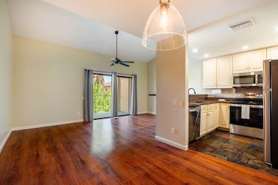 291 E Mel Ave unit 312, Palm Springs, CA 92262 - photo 3