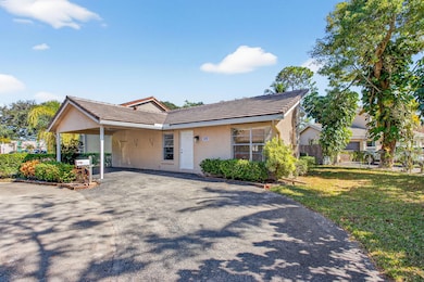 8938 Shadow Wood Blvd, Coral Springs, FL 33071 - photo 3