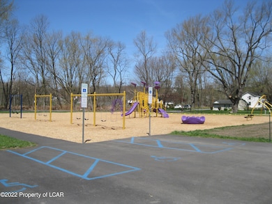 457 S Main St, Pittston, PA 18640 - photo 5