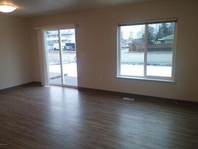 1105 Wilshire Ave unit B, Anchorage, AK 99503 - photo 3