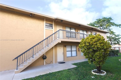 2635 W 67th Place unit 1412, Hialeah, FL 33016 - photo 2