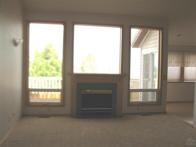 2460 SW Valleyview Dr, Redmond, OR 97756 - photo 7