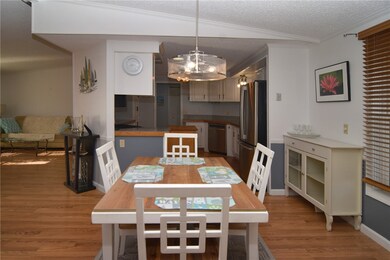 157 Little Pond Rd, Wakefield, RI 02879 - photo 6