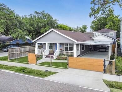 912 Northwood St, Houston, TX 77009 - photo 2