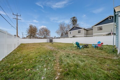 620 9th St W (6)