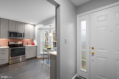 9656 Bedder Stone Place, Bristow, VA 20136 - photo 4