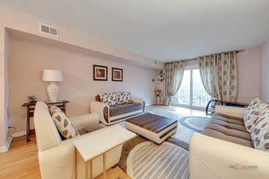 7 Oak Creek Dr unit 3703, Buffalo Grove, IL 60089 - photo 4