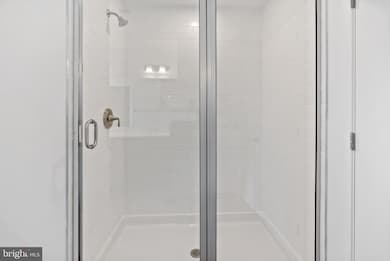 265 Lackawanna Ln, Falling Waters, WV 25419 - photo 4