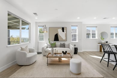 490 Trace Ln, Hayward, CA 94544 - photo 3