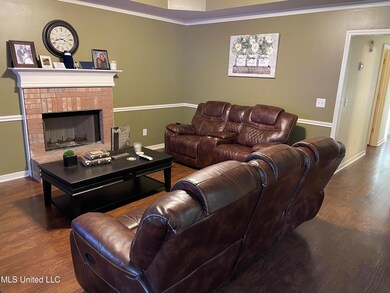 971 Bullrun Dr, Byram, MS 39272 - photo 5