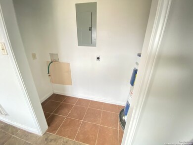 428 Burnet Ave unit A, Charlotte, TX 78011 - photo 6