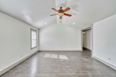 1110 W Verna Ln, Nixa, MO 65714 - photo 4