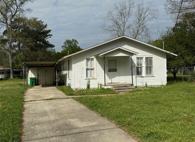 500 Tanner Ave, Cleveland, TX 77327 - photo 2