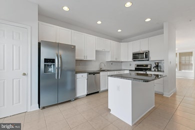 827 Middle River Rd, Middle River, MD 21220 - photo 7