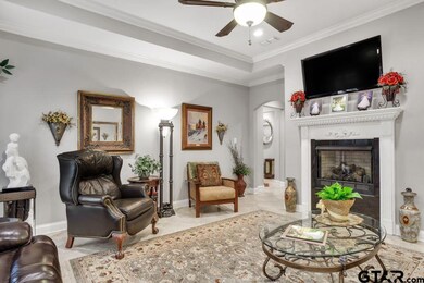 1105 Laurelwood Dr, Tyler, TX 75703 - photo 3