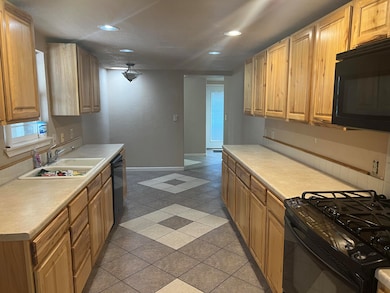 4816 Summers Ln, Klamath Falls, OR 97603 - photo 7