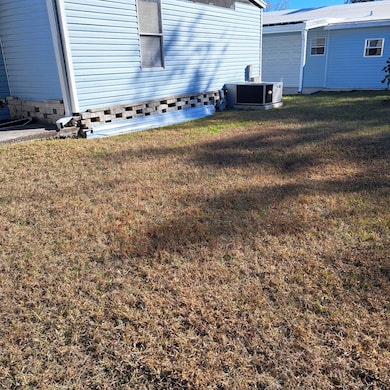 6139 Pueblo Dr, Zephyrhills, FL 33542 - photo 7