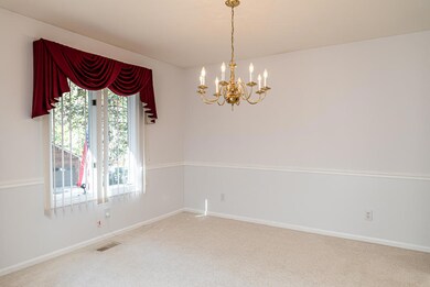 6-Dining Room