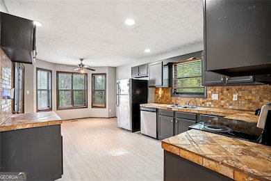 1076 Stoney Creek Ln, Austell, GA 30168 - photo 7